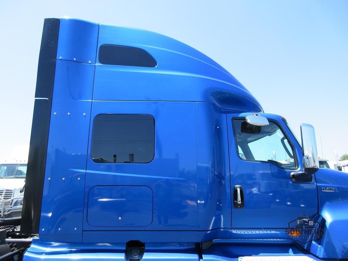 Used 2021 INTERNATIONAL LT