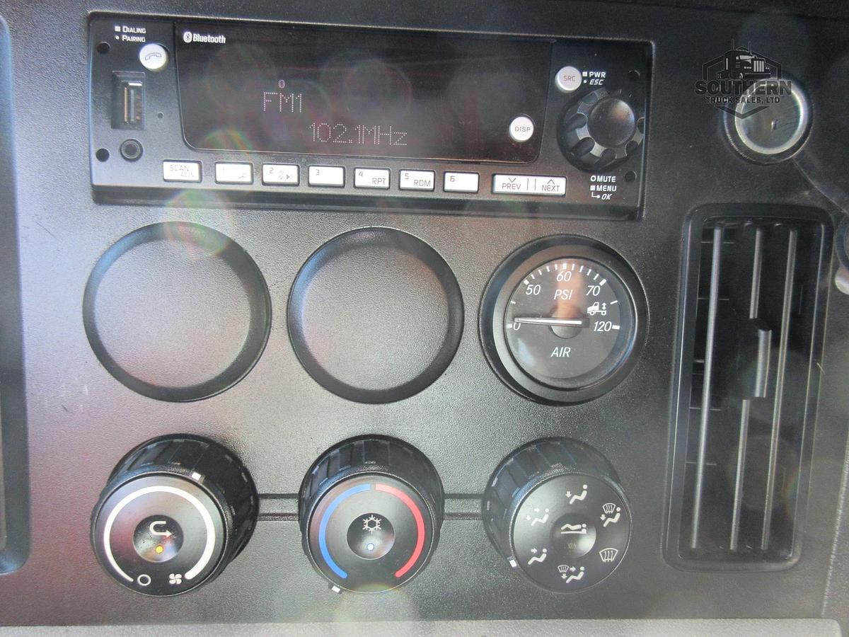 Used 2022 FREIGHTLINER CASCADIA 116