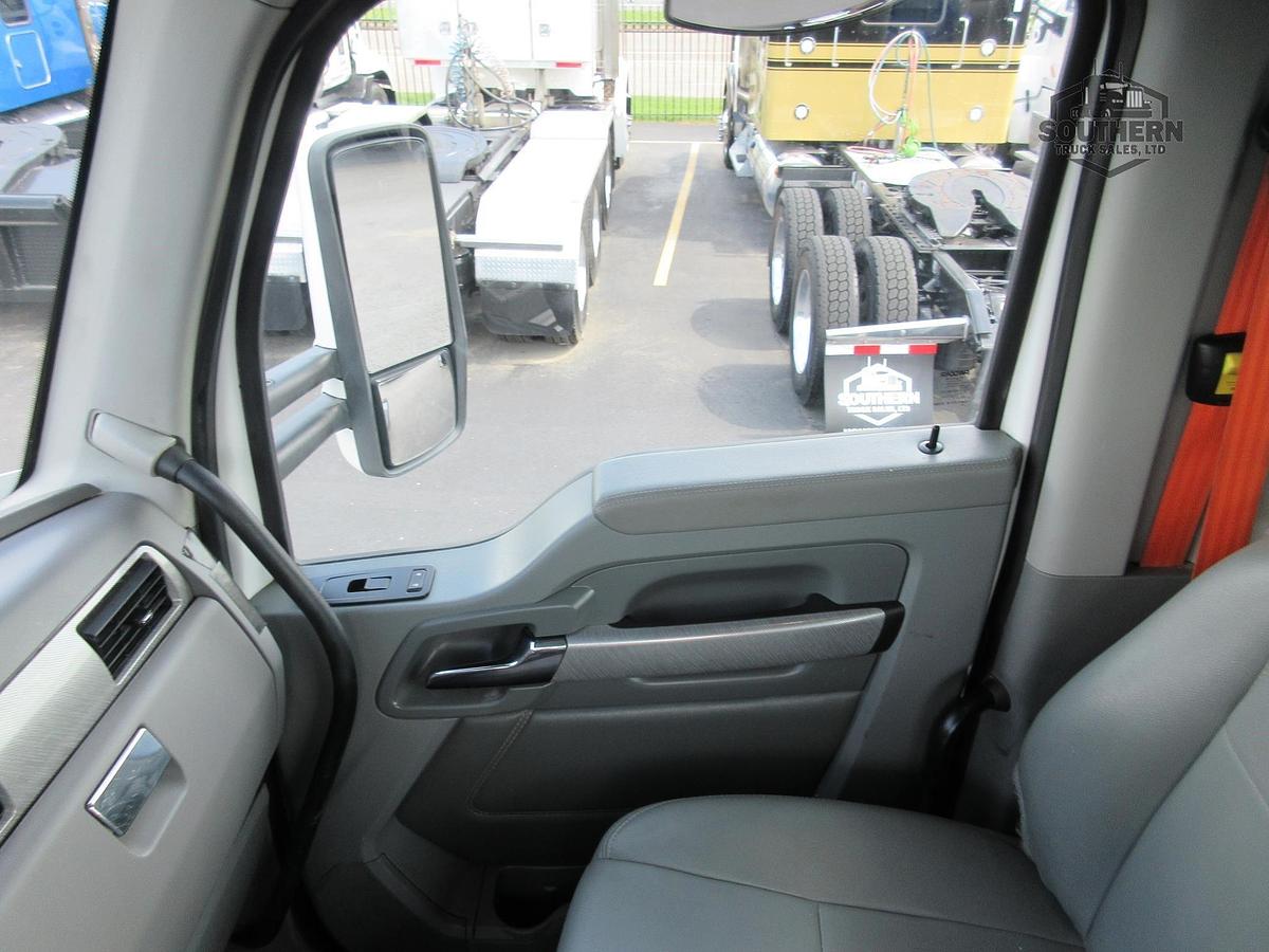 Used 2017 KENWORTH T680