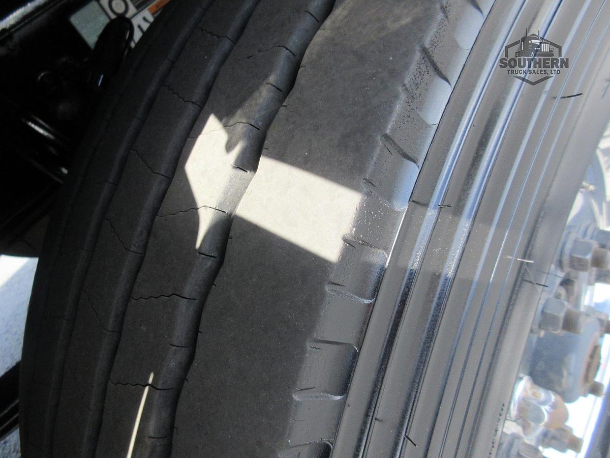 Used 2019 PETERBILT 567