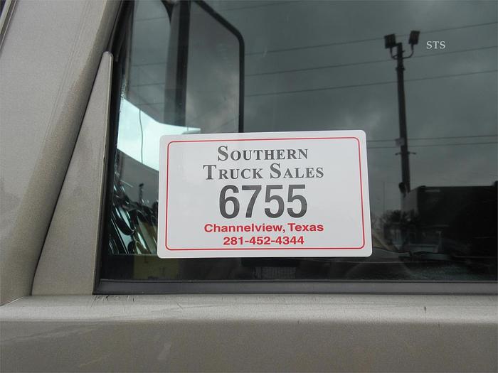 Used 2017 PETERBILT 389