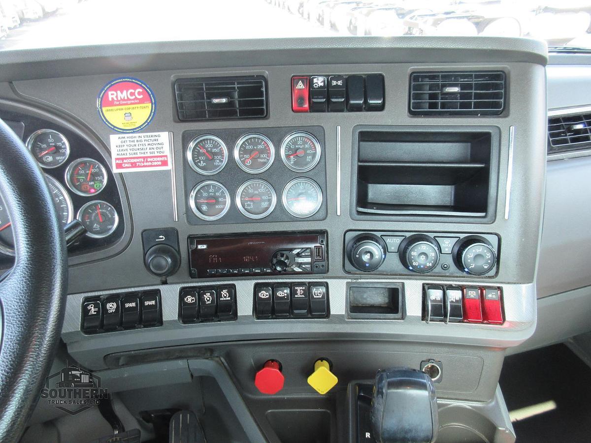 Used 2016 KENWORTH T880