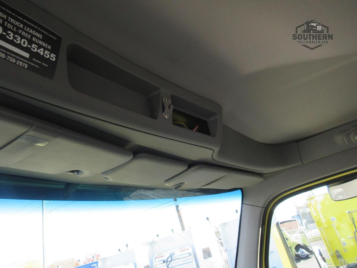 Used 2020 PETERBILT 567