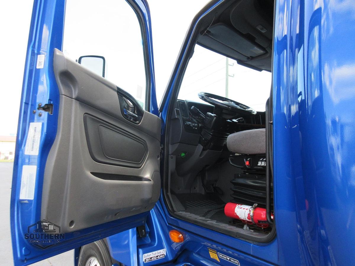 Used 2021 INTERNATIONAL LT