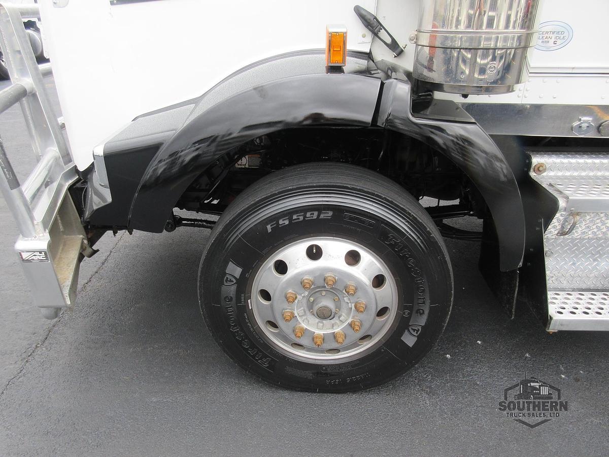 Used 2015 KENWORTH T800