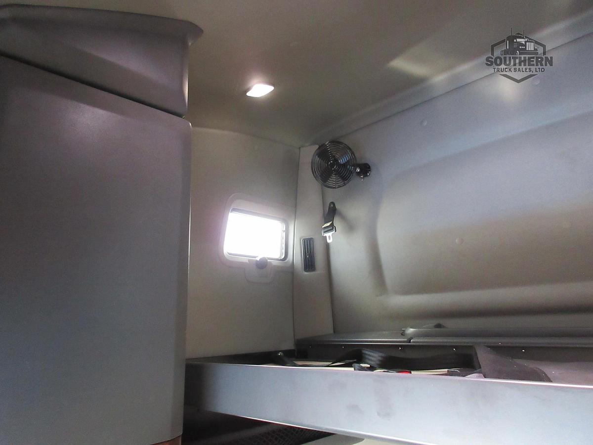 Used 2021 INTERNATIONAL LT