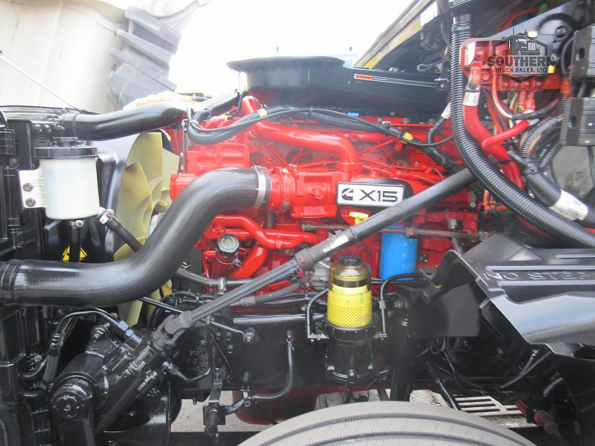 Used 2021 INTERNATIONAL LT