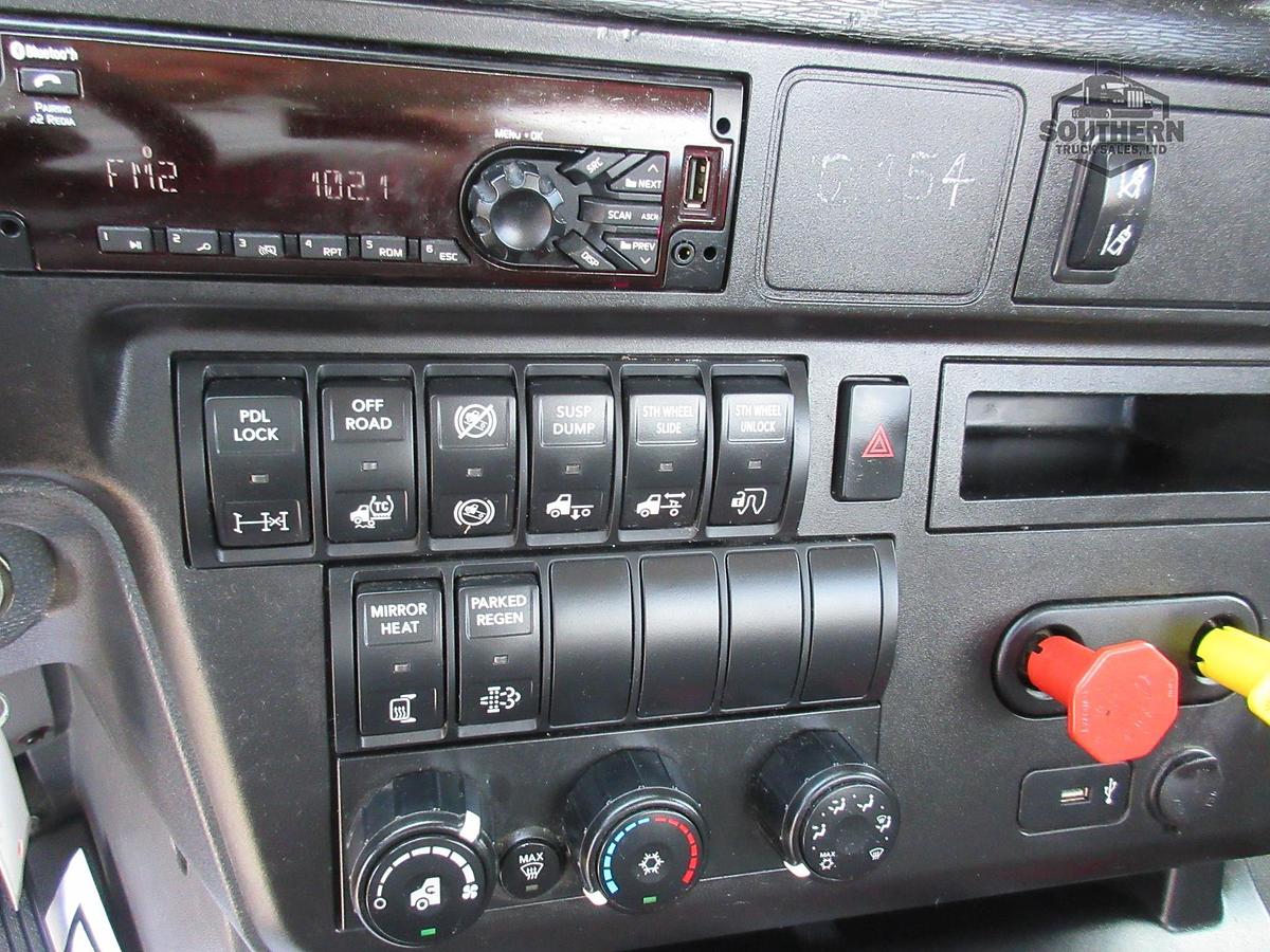 Used 2021 INTERNATIONAL LT