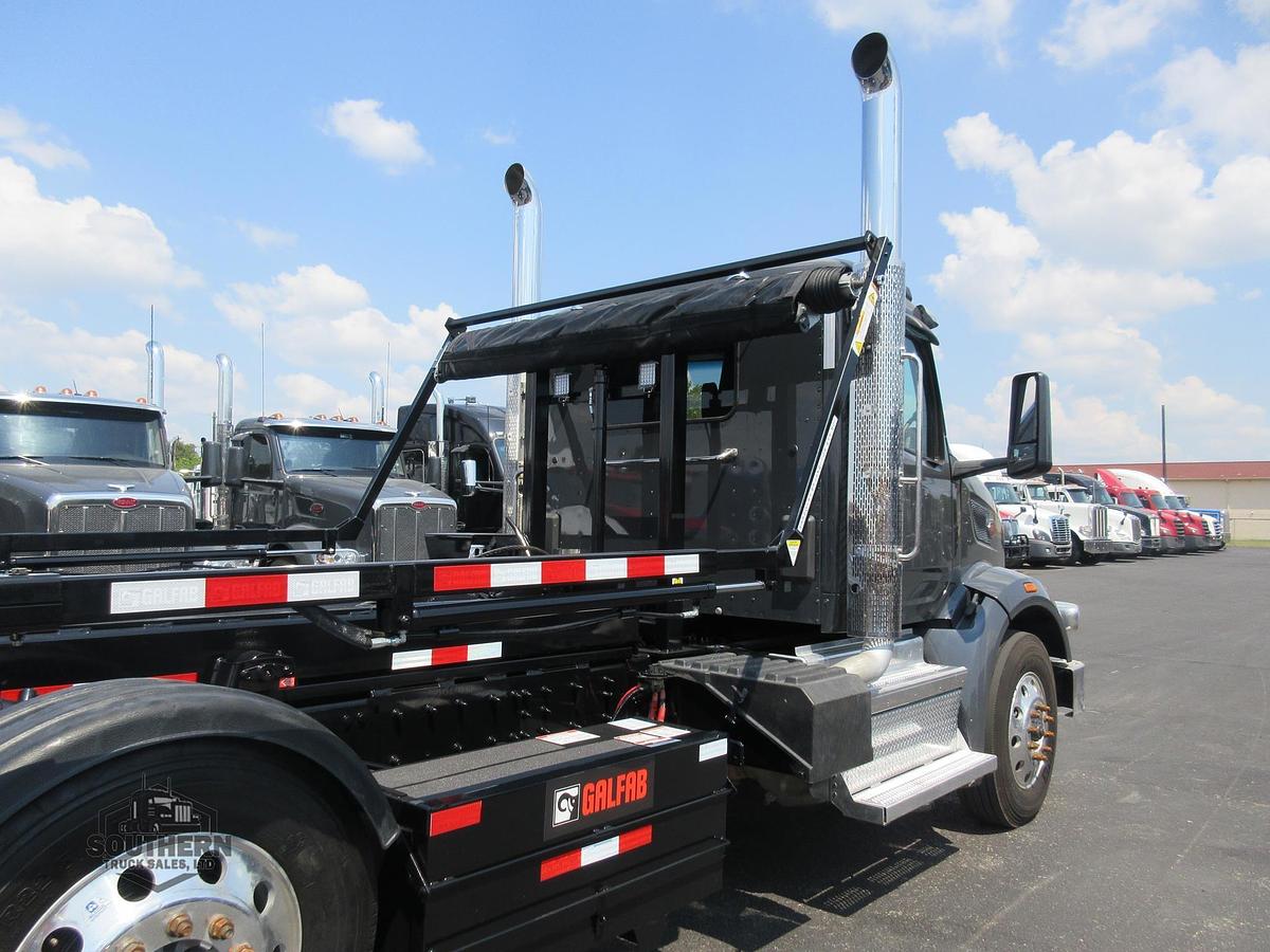 Used 2025 PETERBILT 567