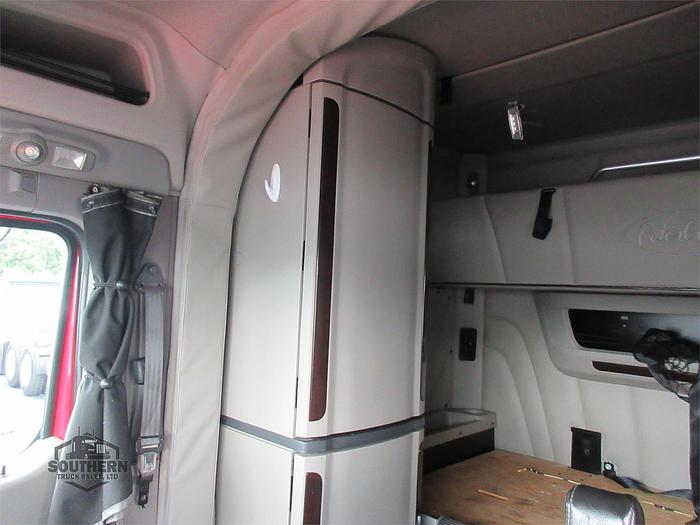 Used 2018 PETERBILT 579