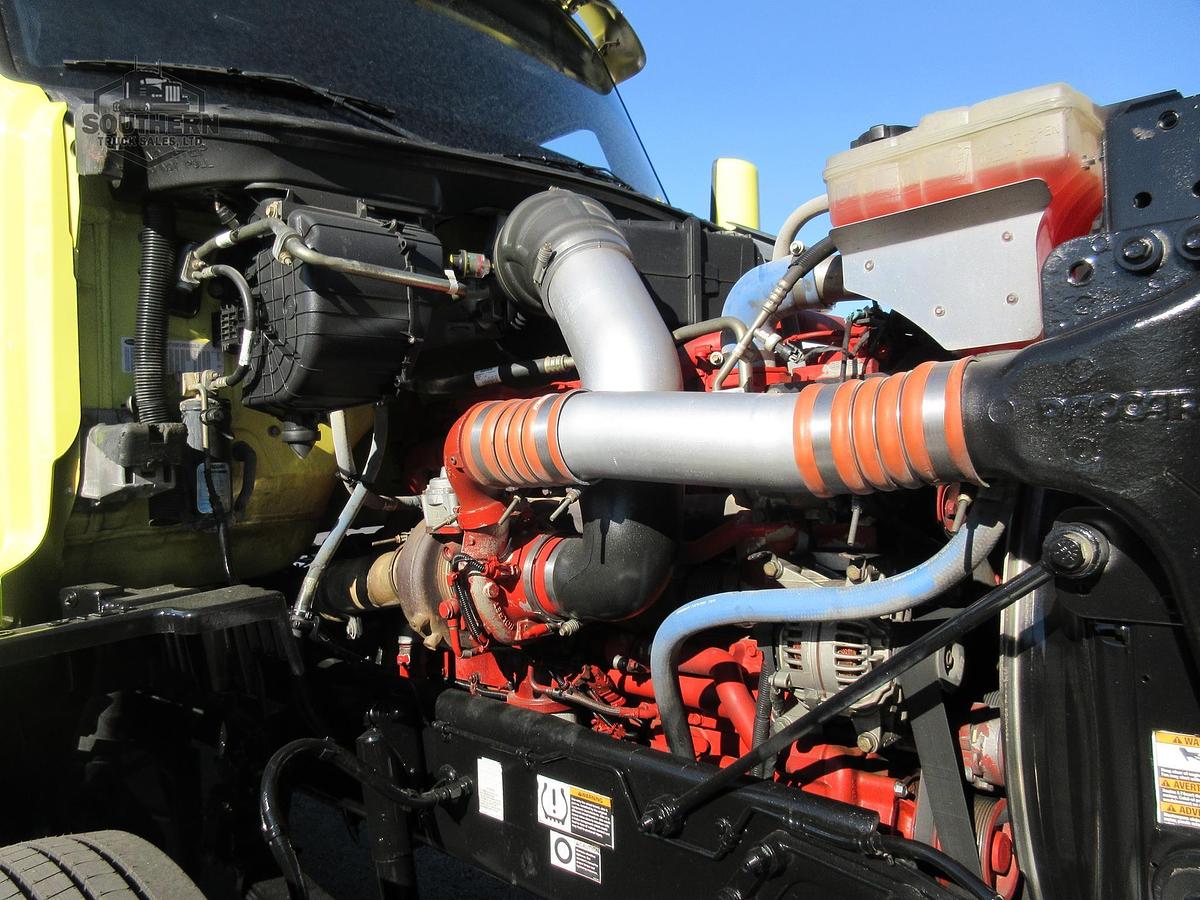 Used 2020 PETERBILT 567