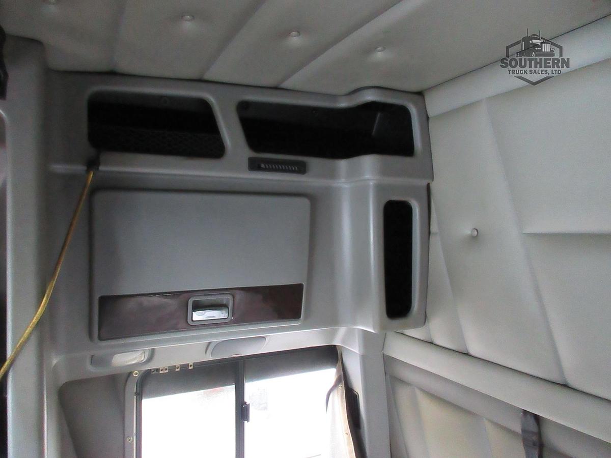 Used 2020 PETERBILT 389