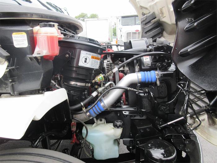 Used 2016 FREIGHTLINER BUSINESS CLASS M2 106