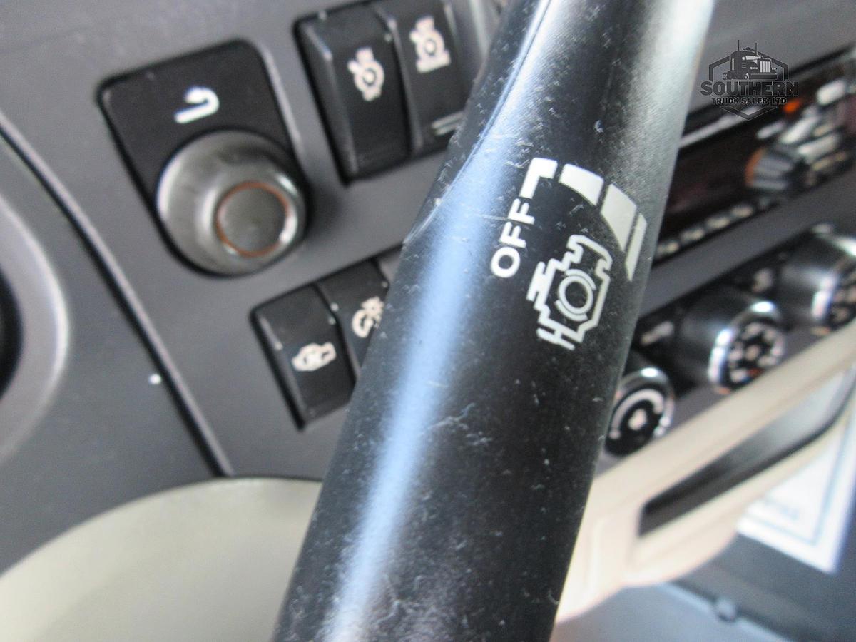 Used 2021 PETERBILT 567