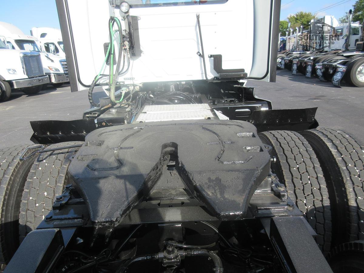 Used 2021 INTERNATIONAL LT