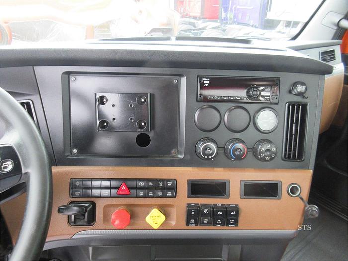 Used 2018 FREIGHTLINER CASCADIA 116