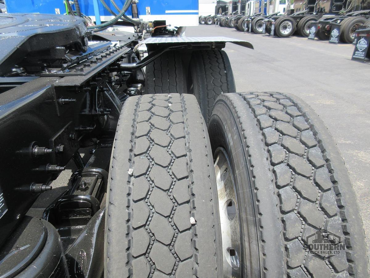 Used 2019 PETERBILT 389