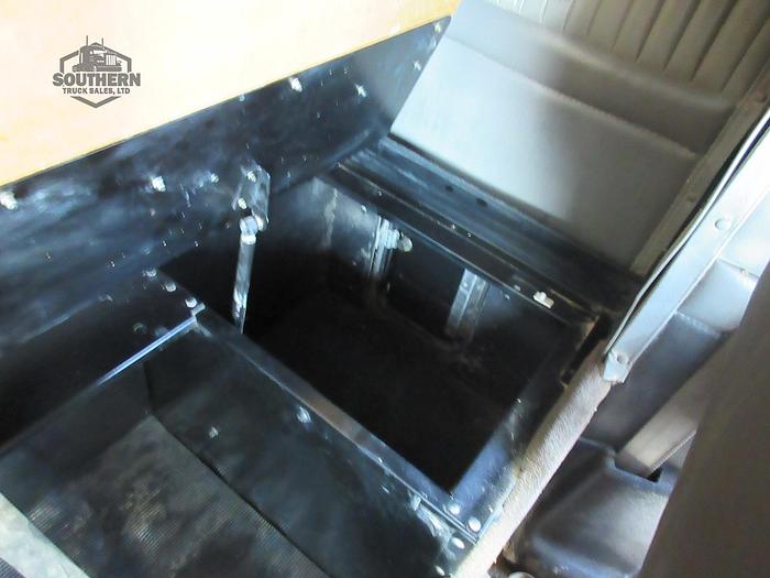 Used 2011 KENWORTH T800