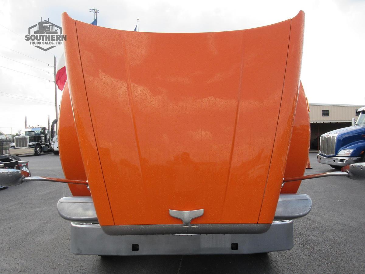 Used 2019 PETERBILT 567