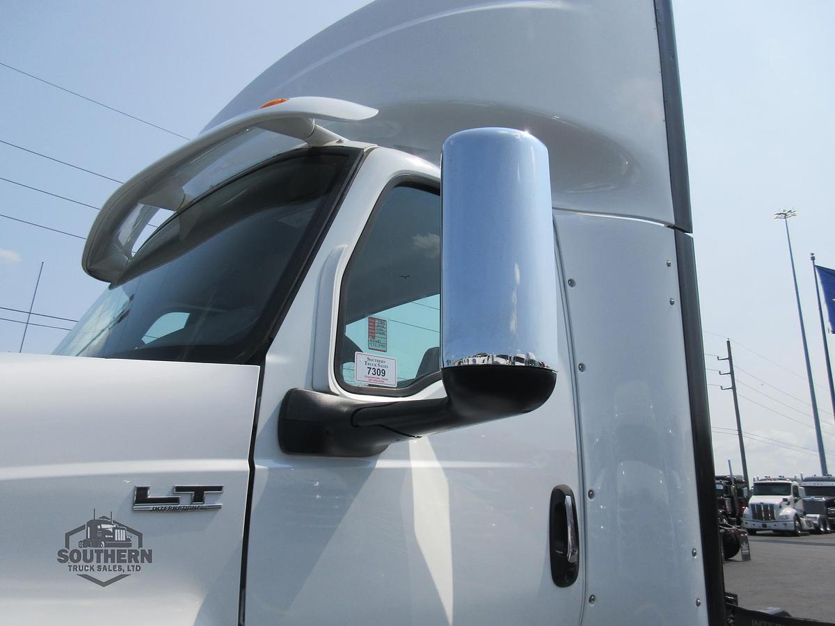 Used 2018 INTERNATIONAL LT