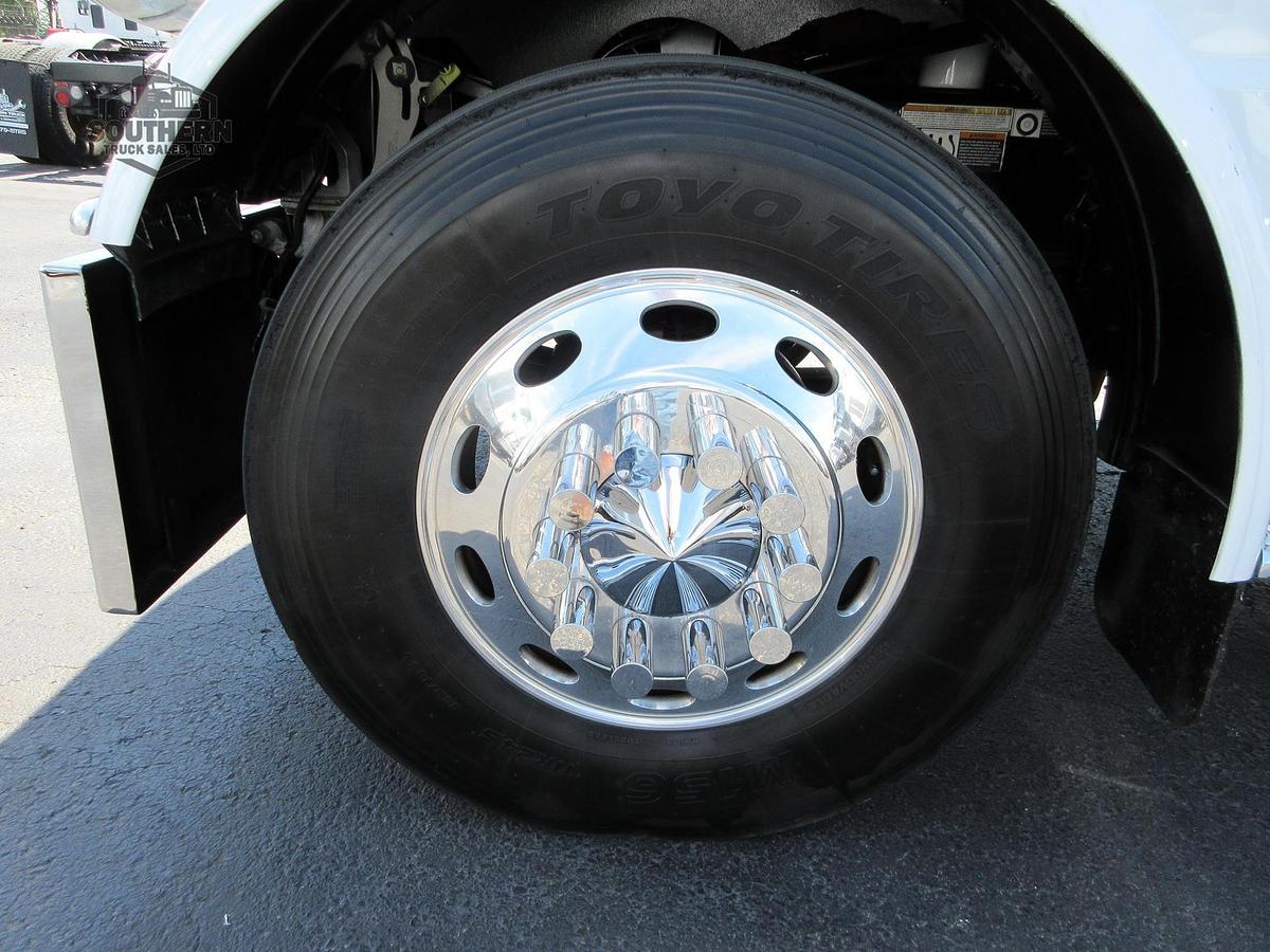 Used 2021 PETERBILT 389