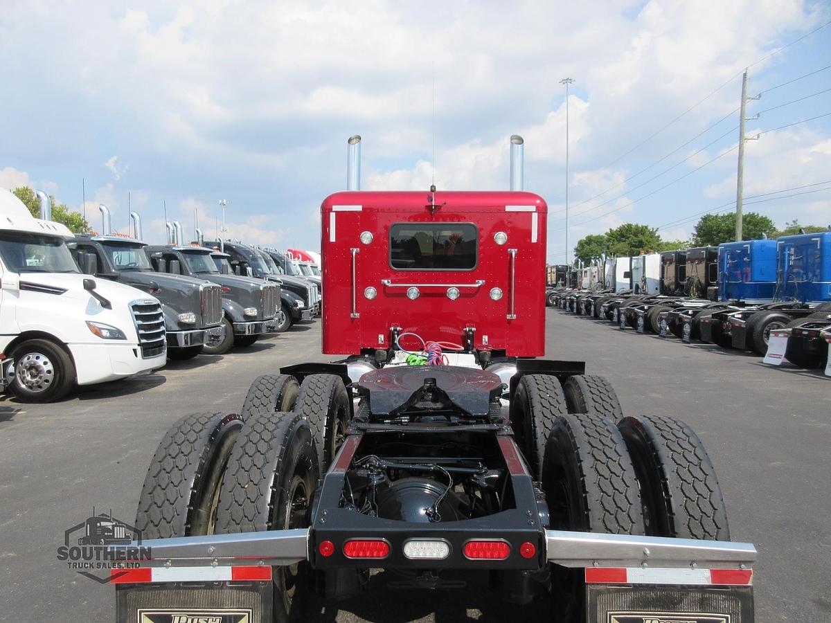 Used 2021 PETERBILT 389