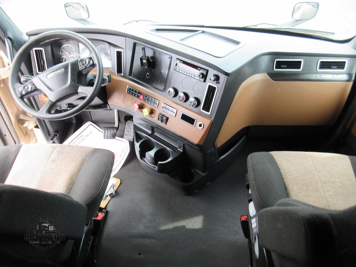 Used 2023 FREIGHTLINER CASCADIA 126