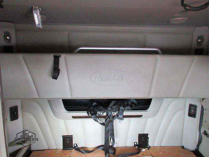 Used 2018 PETERBILT 579