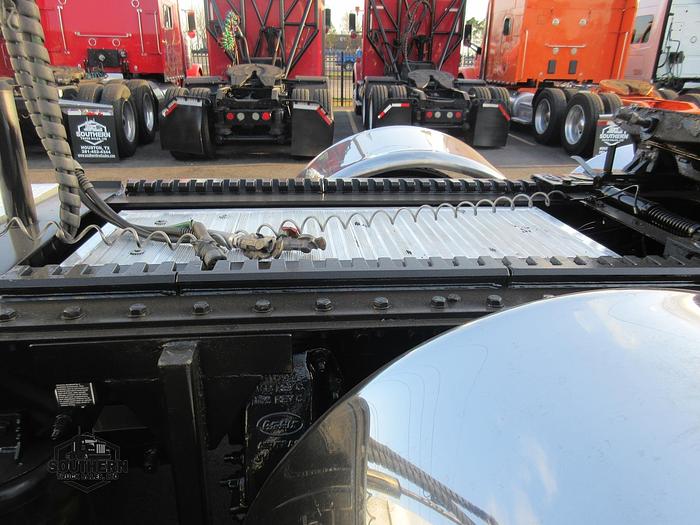 Used 2020 PETERBILT 389