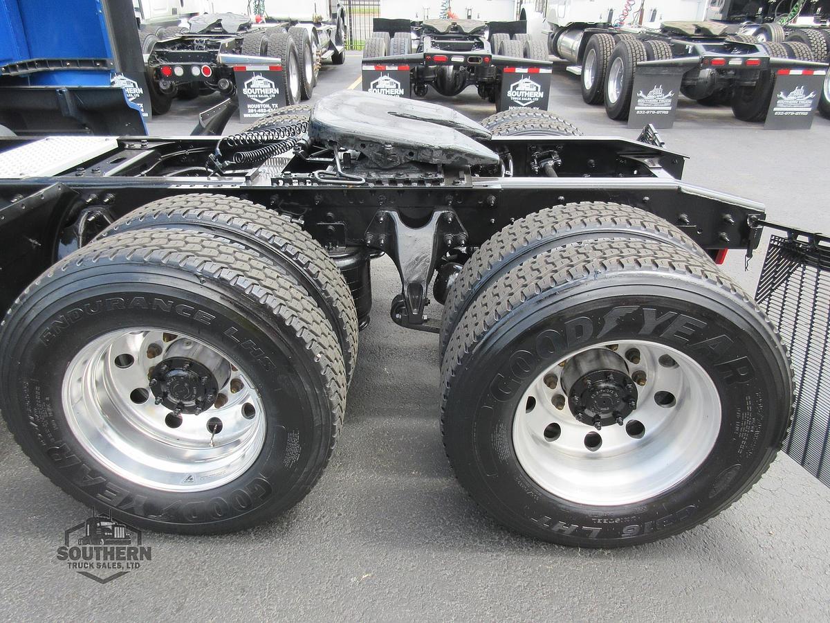 Used 2021 INTERNATIONAL LT