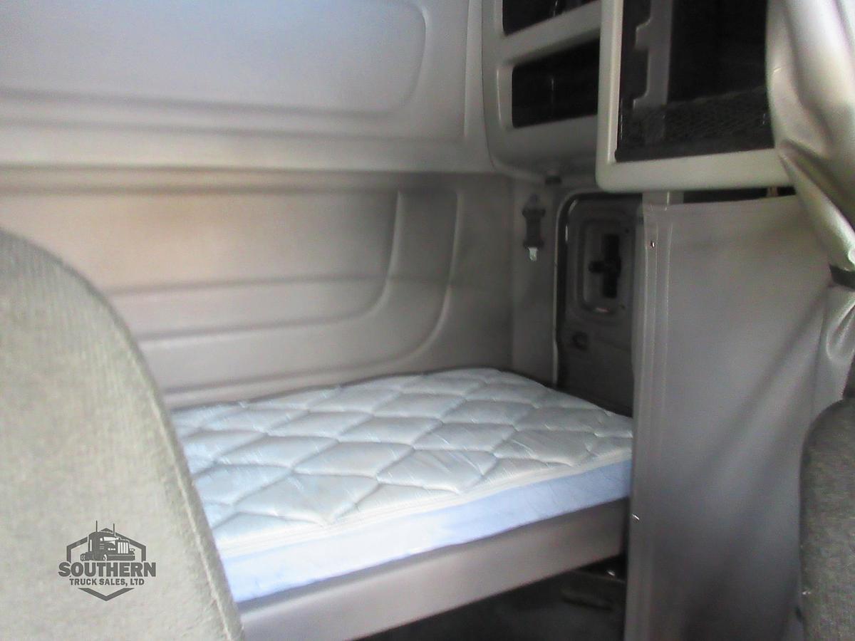 Used 2019 PETERBILT 389