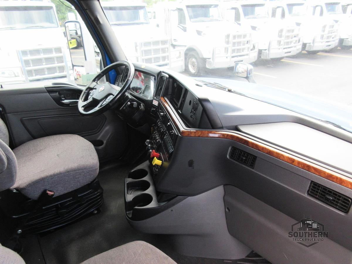 Used 2021 INTERNATIONAL LT