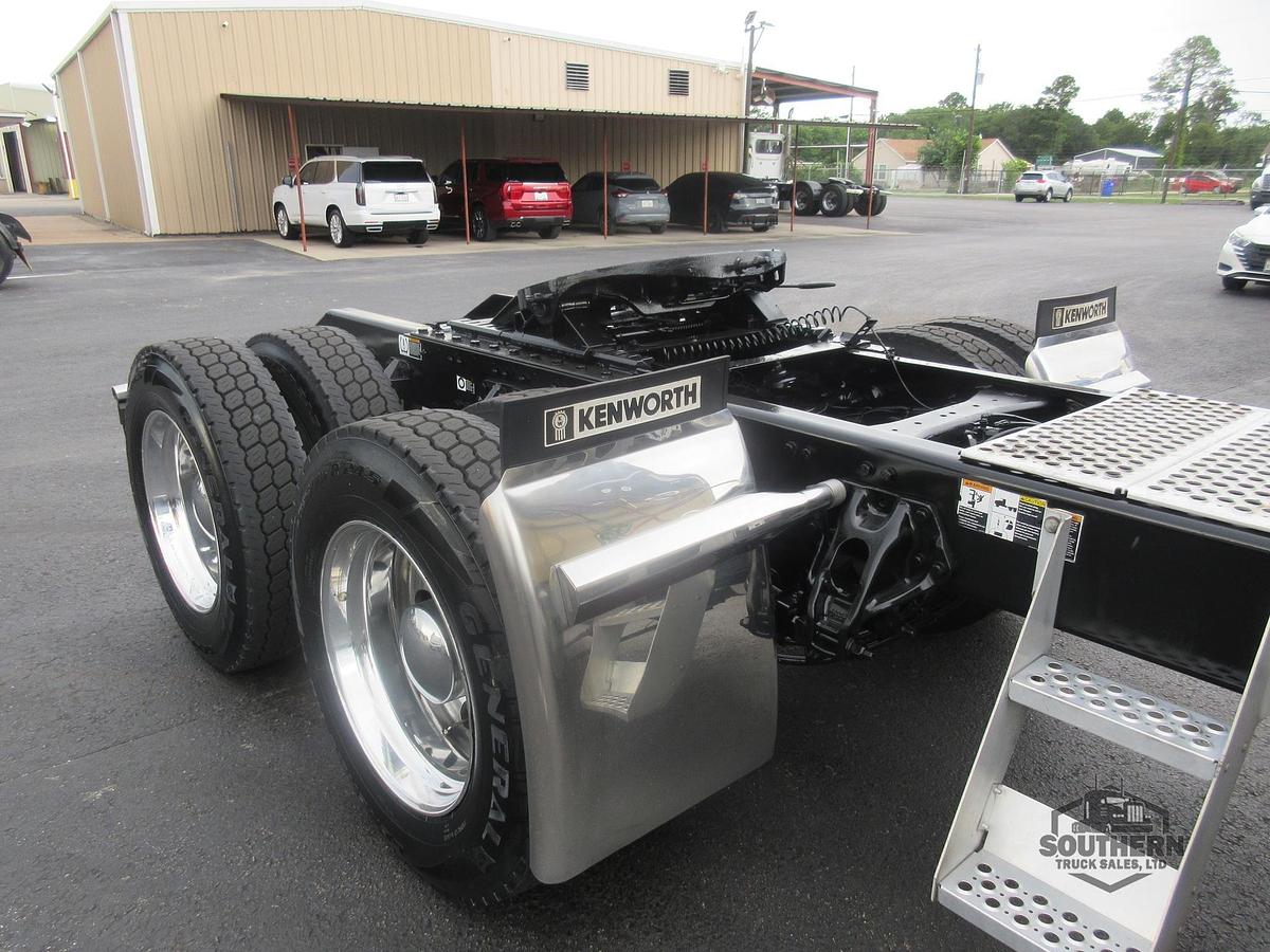 Used 2019 KENWORTH W900L