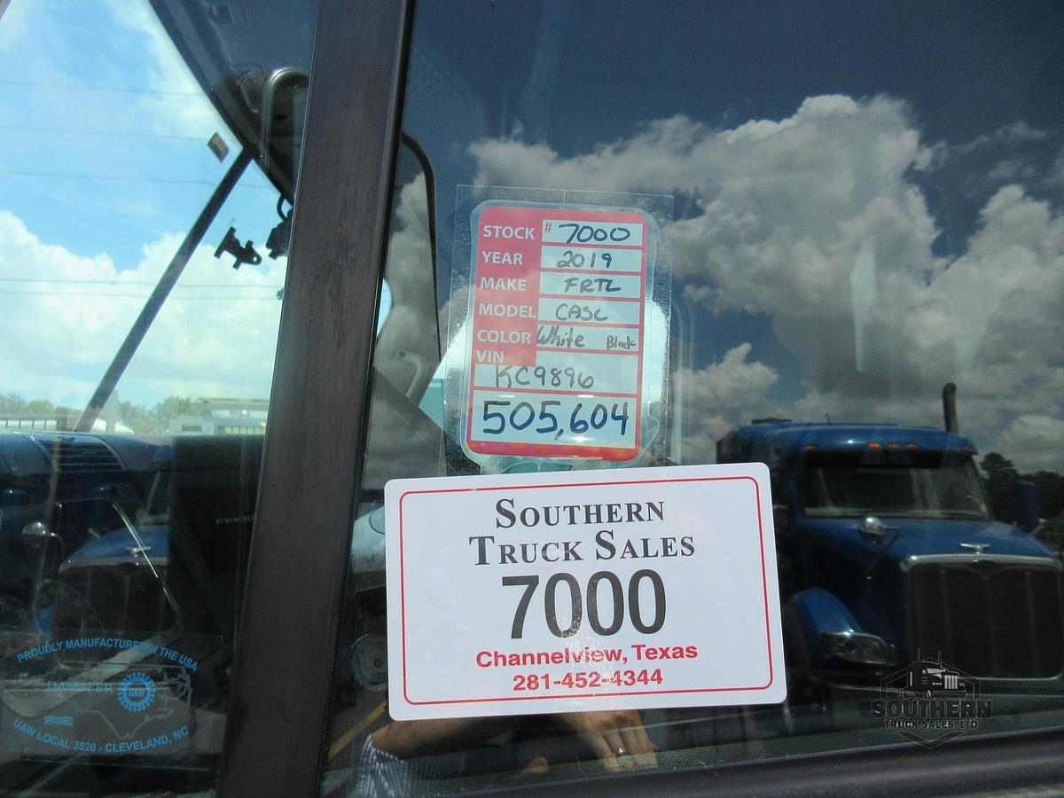 Used 2019 FREIGHTLINER CASCADIA 125