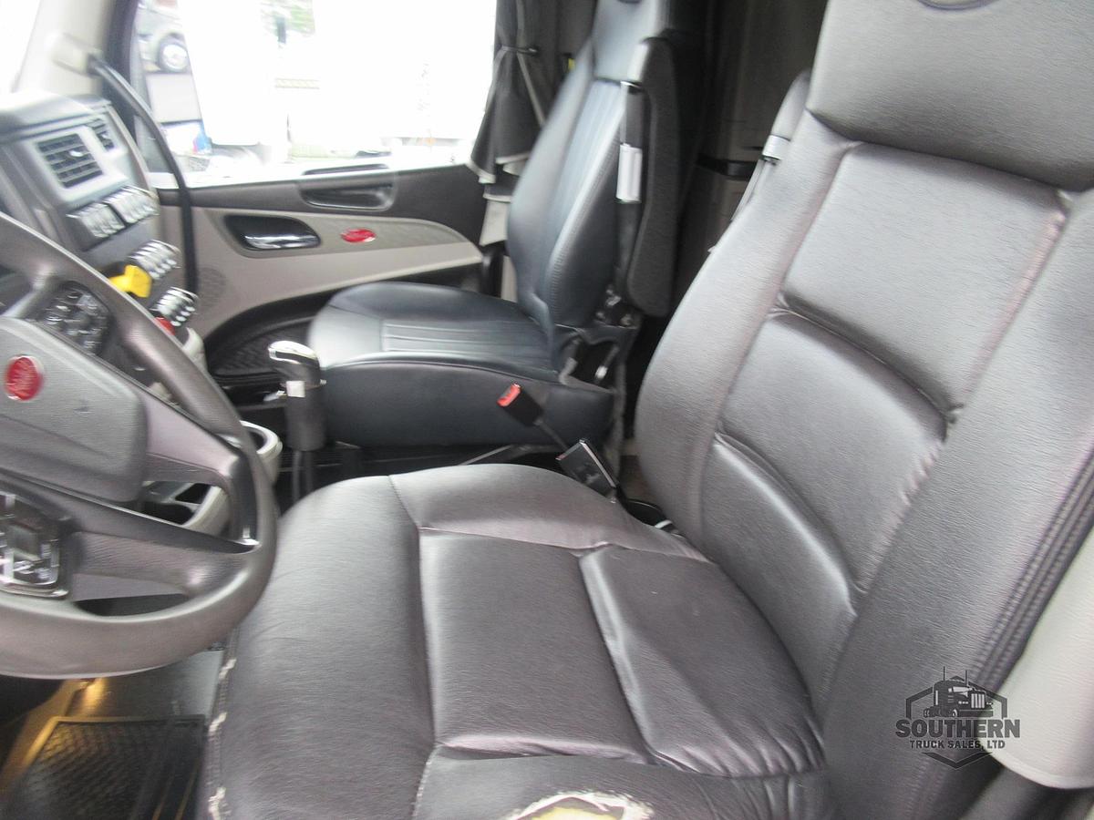 Used 2023 PETERBILT 567