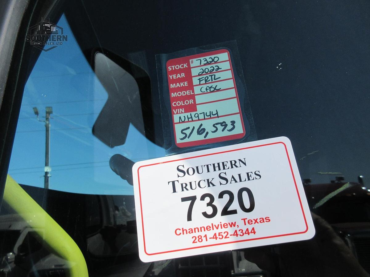 Used 2022 FREIGHTLINER CASCADIA 116