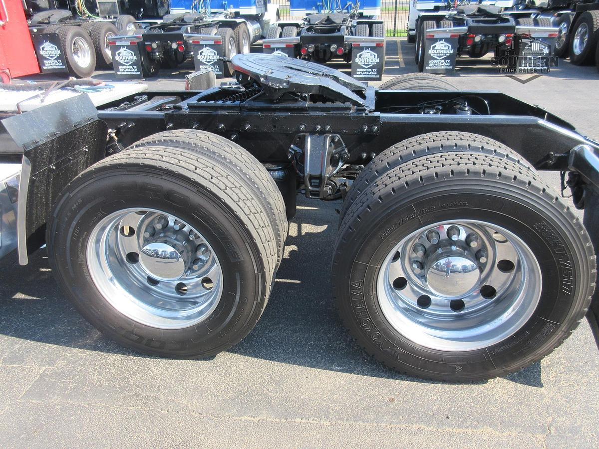 Used 2014 PETERBILT 389