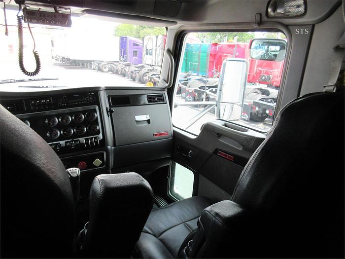 Used 2013 KENWORTH T660