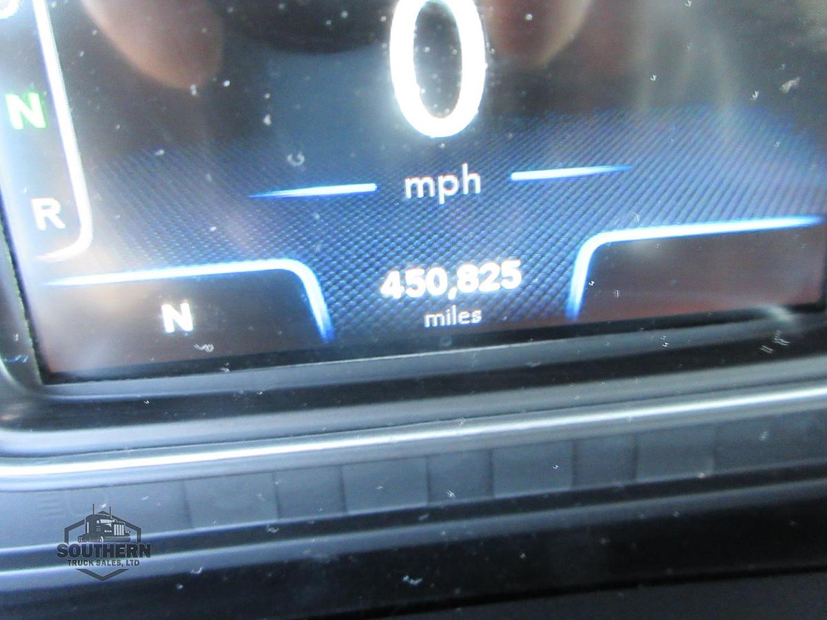 Used 2021 INTERNATIONAL LT