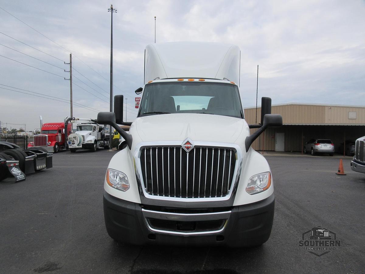Used 2021 INTERNATIONAL LT