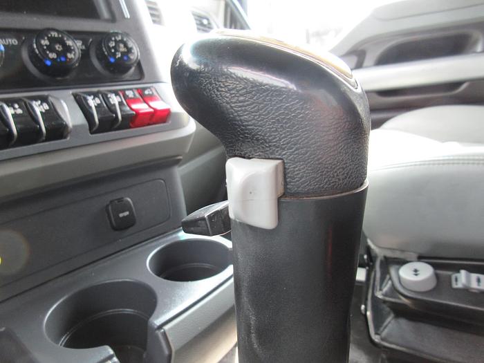 Used 2021 KENWORTH T880