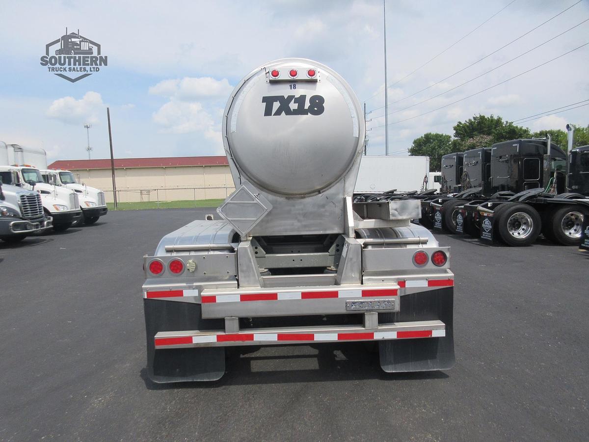 Used 2014 POLAR 42 ft