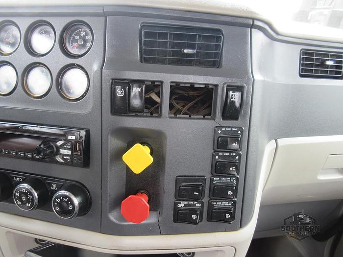 Used 2019 PETERBILT 567