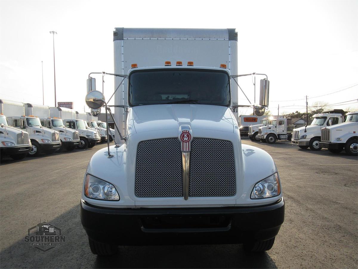Used 2021 KENWORTH T270