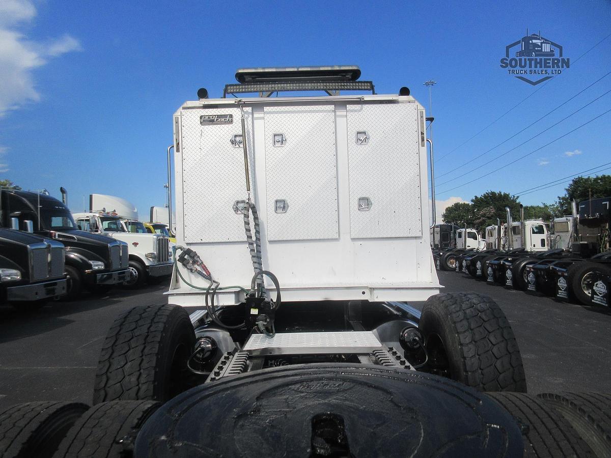 Used 2020 FREIGHTLINER 122SD