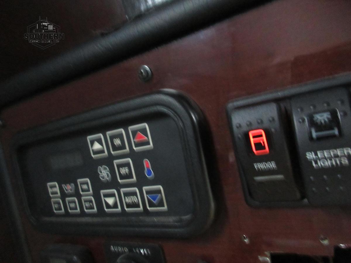 Used 2018 WESTERN STAR 4900