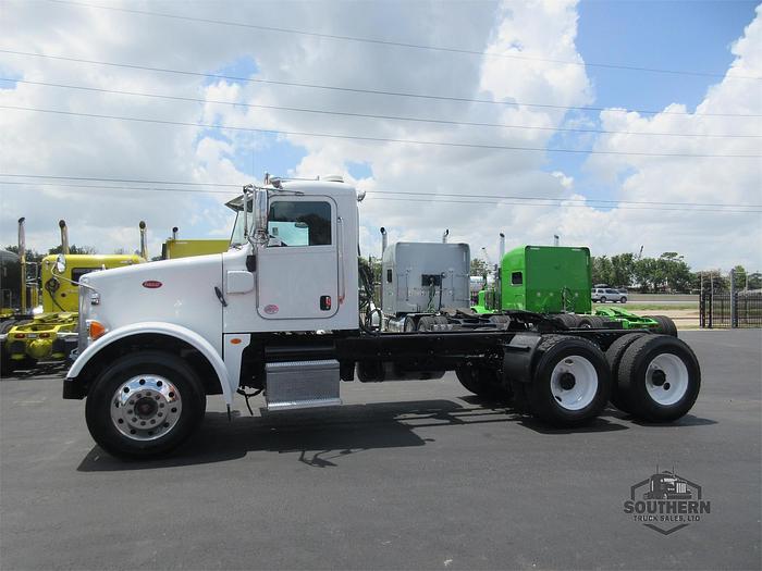 Used 2015 PETERBILT 365