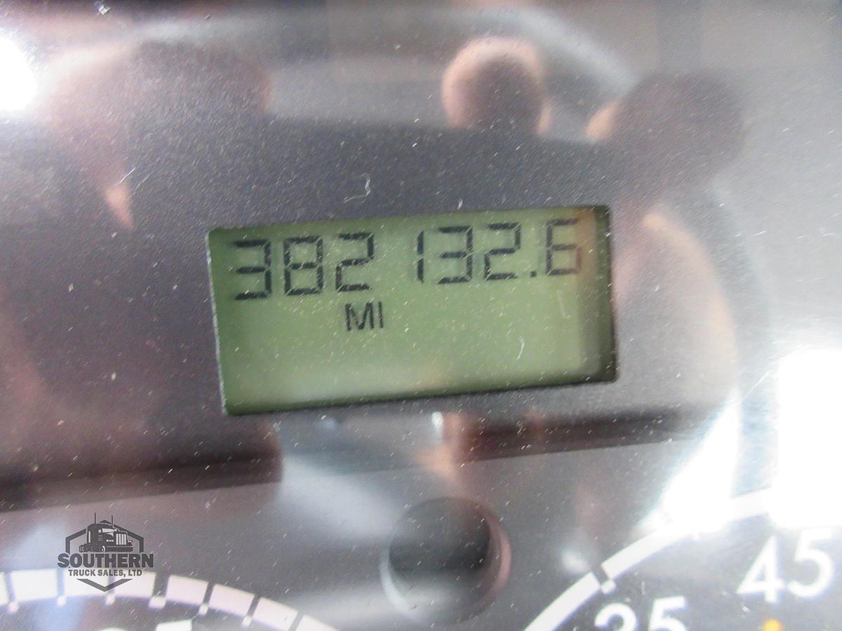 Used 2015 FREIGHTLINER 114SD