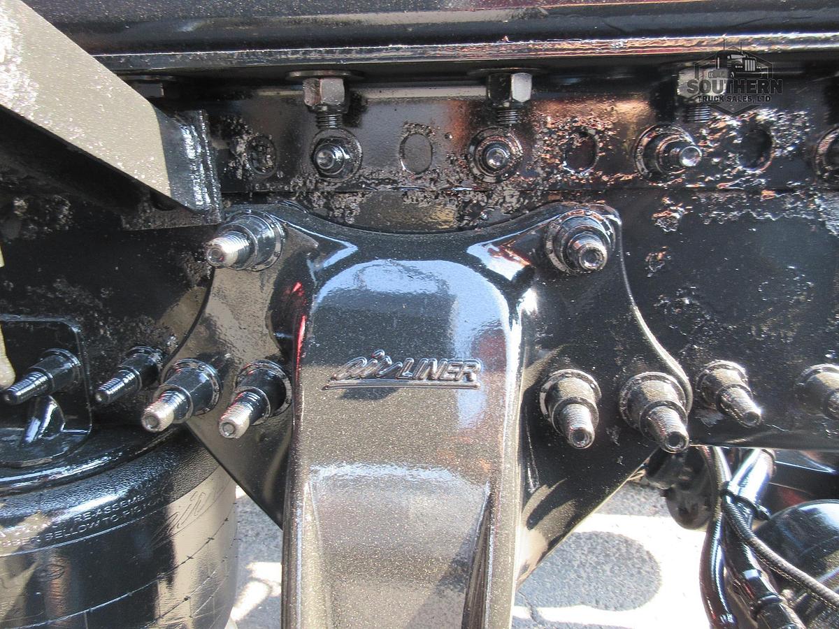 Used 2018 FREIGHTLINER CASCADIA 125