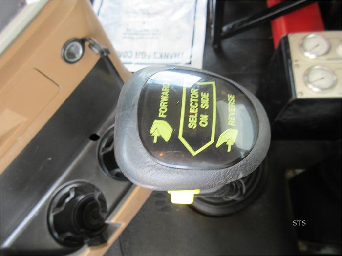 Used 2013 MACK GRANITE GU713